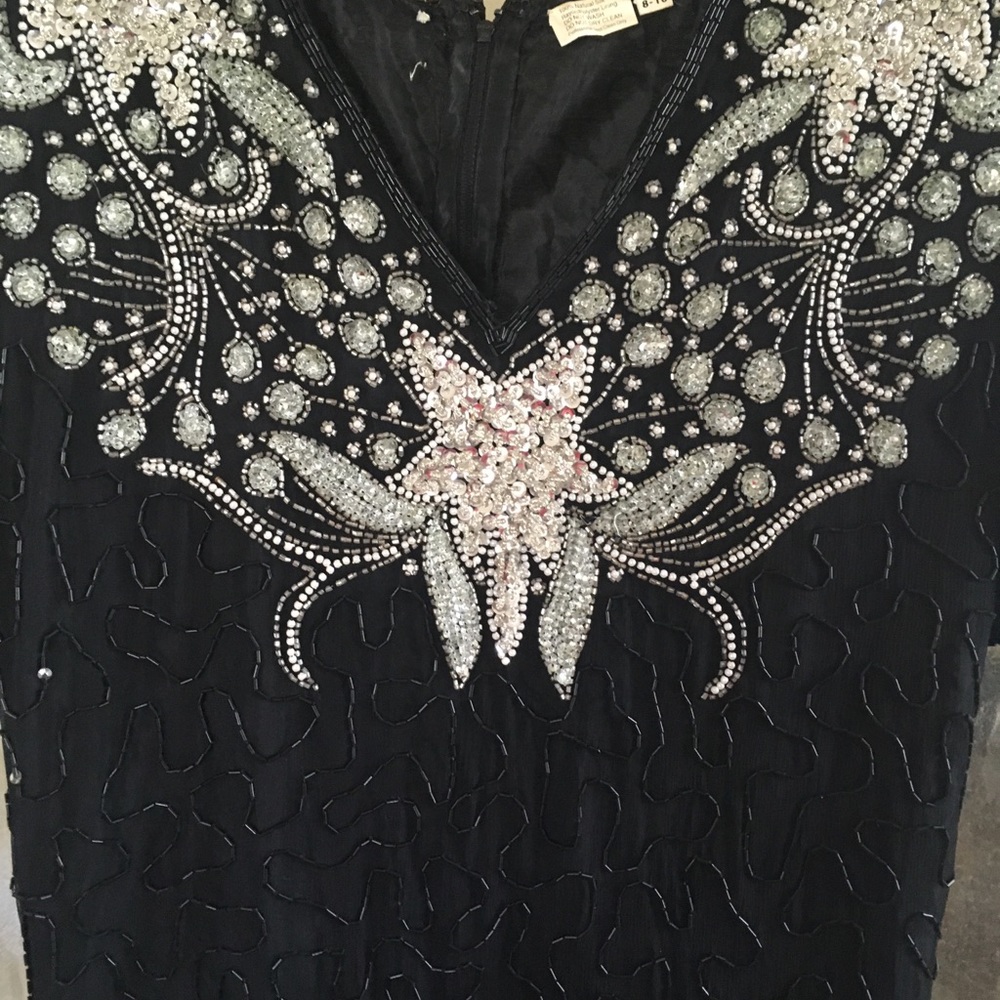 Dress - Picture 2 of 2